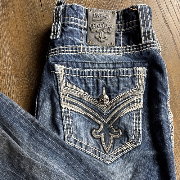 ROCK REVIVAL™️ 'Remedy' Relaxed Fit Men's Dark Blue Jeans Sz 34x31
